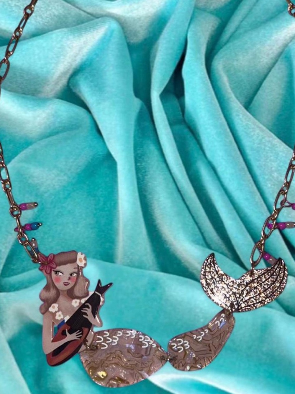 Vintage Gold-Tone Mermaid Pendant Necklace with Pink Accents